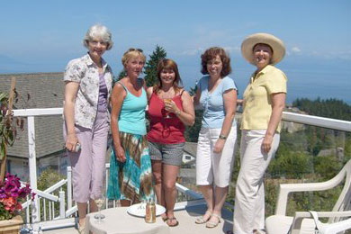 Susan (in turquoise) with fellow writers &ndash;; Vancouver Island RWA summer picnic
